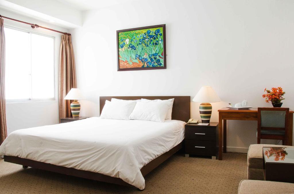 Indochine Hotel - Ho Chi Minh City — Photos 1